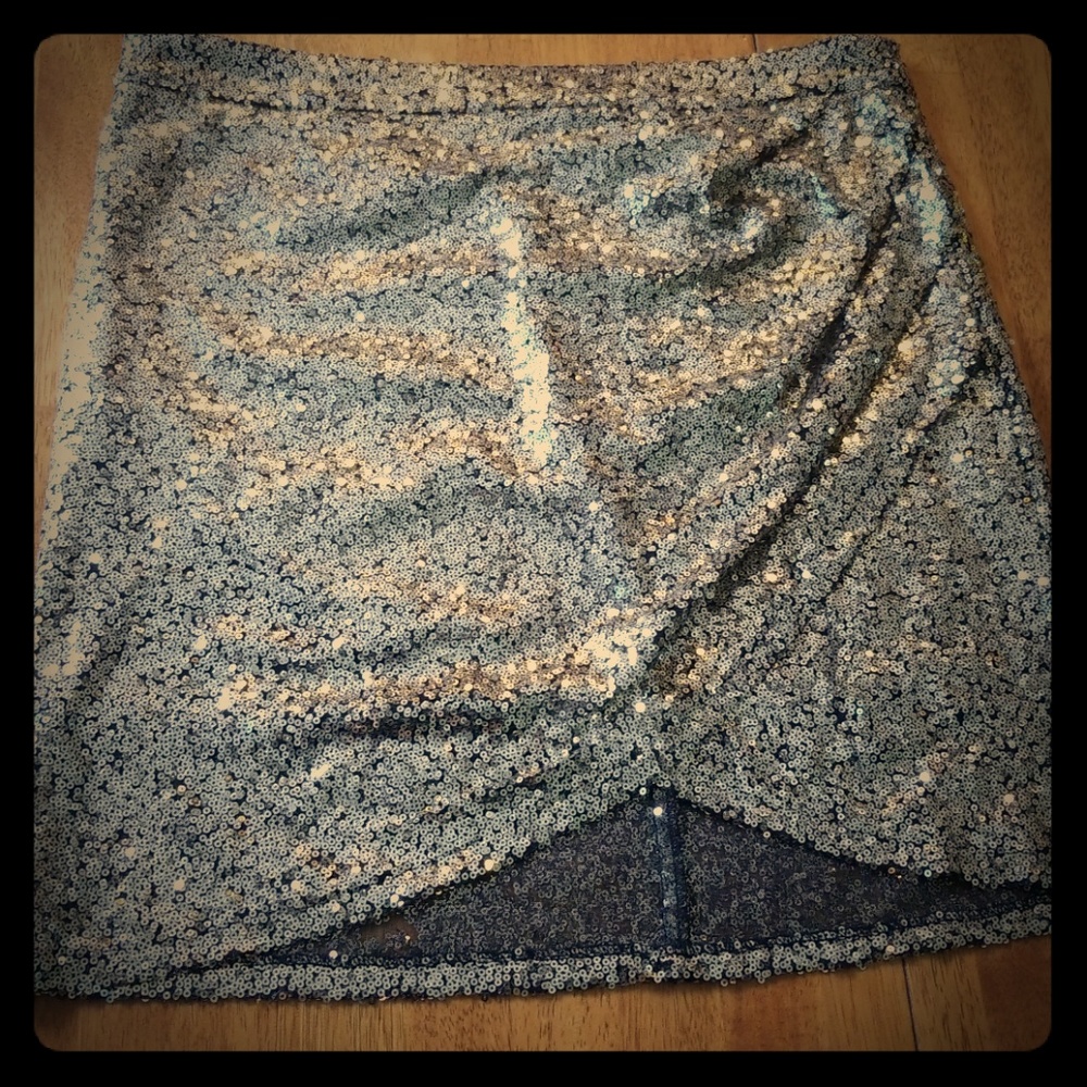Gold sequin mini skirt large w/side drape